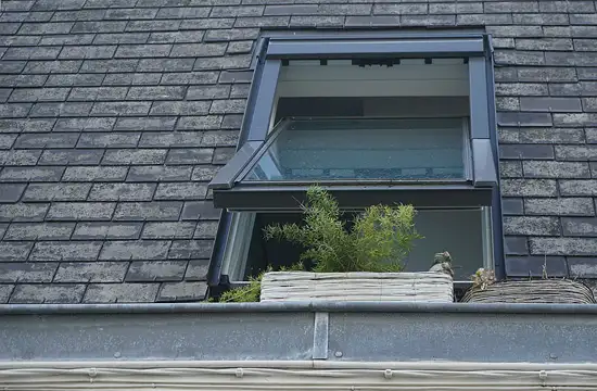 Pose et changement de fenêtre de toit et Velux 56 4